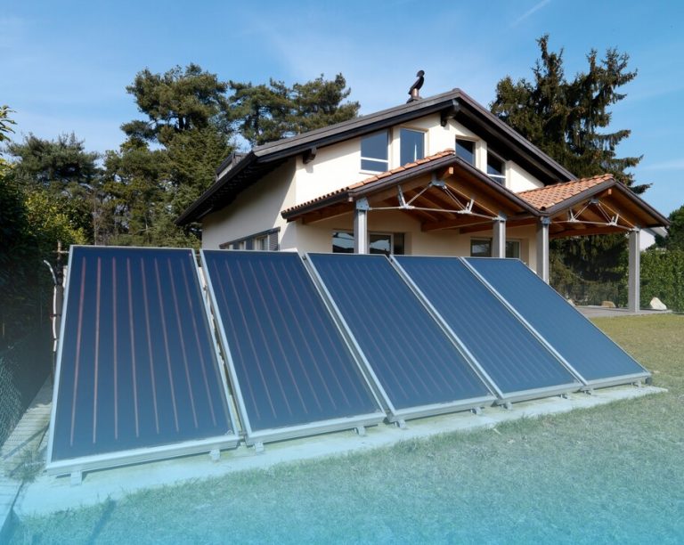 combien de panneaux solaires dans une maison